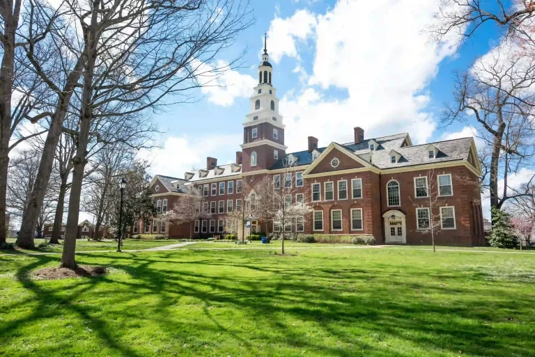 Fully-funded International Scholarships at Berea College in USA